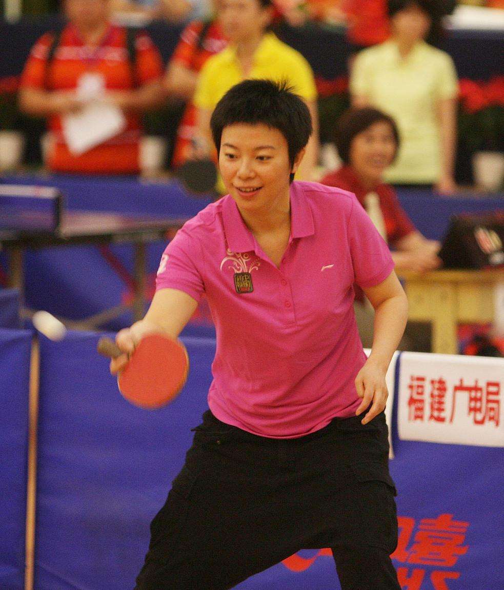 80年代中国女乒邓亚萍简历,王楠打败邓亚萍夺冠