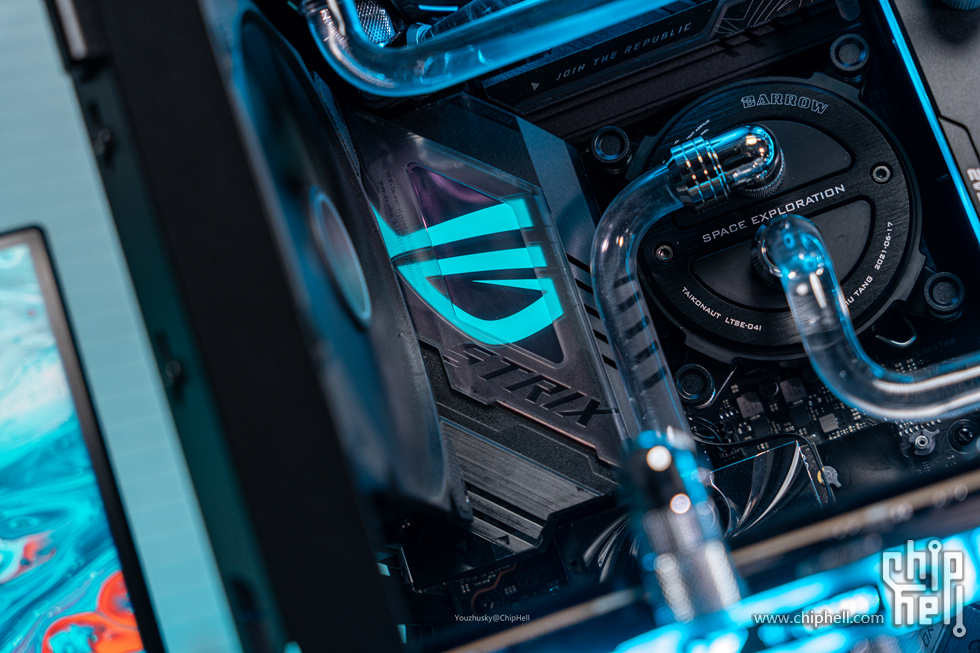 rog创世神装机视频,rog创世神细节