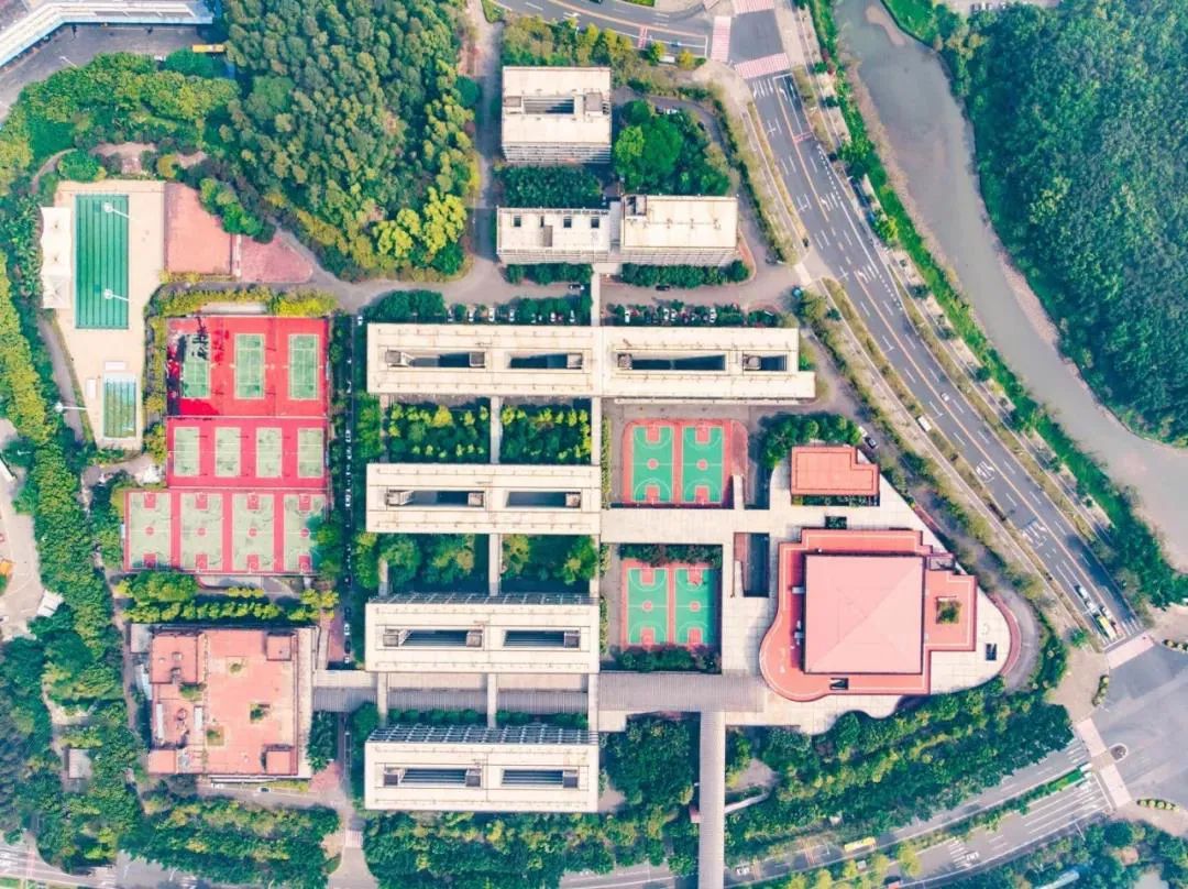 去广州美术学院需要准备什么,广州美术学院本科日常生活