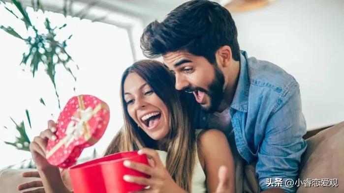 中年男士礼物排行榜实用,男生送女生礼物前十件排名