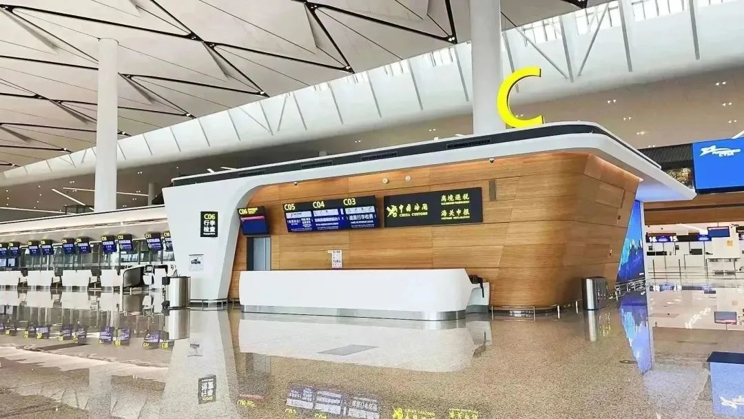 浦东机场t2国际航班出发流程,搭乘国际航班的流程和注意事项