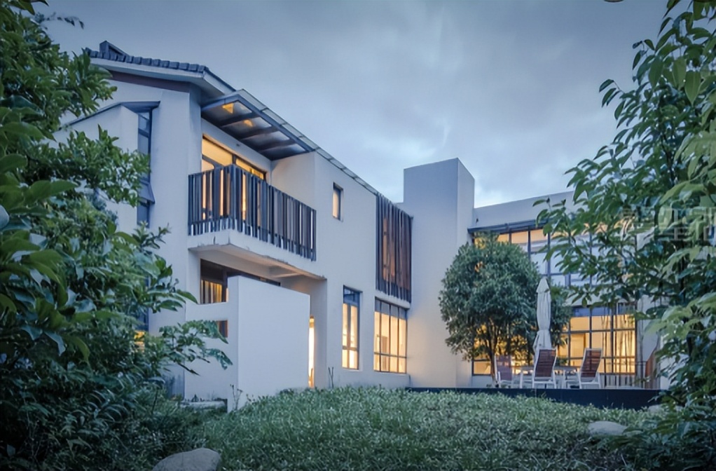 如何在小红书上推广民宿服务,民宿推广小红书怎么选择流量类目