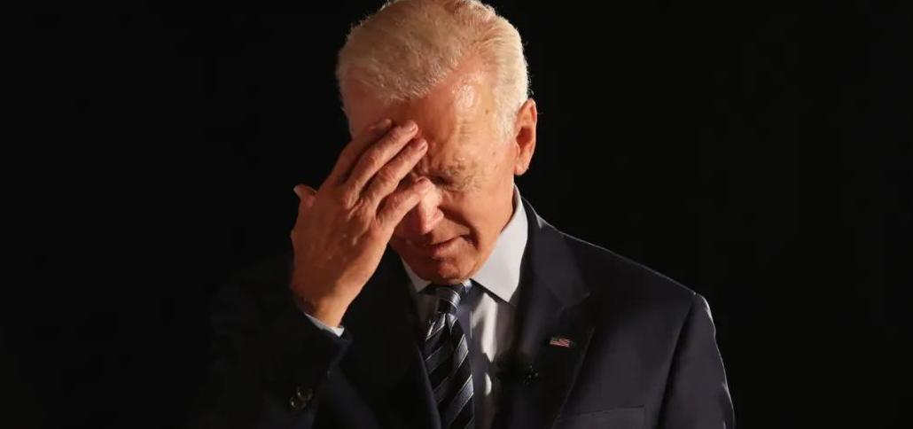 各国纷纷去美元用上人民币！美国在急迫寻找与中方的战争契机