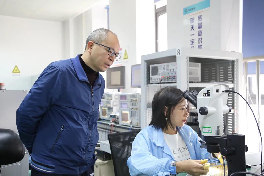 全国性大型科技研发中心,重庆西部科学城创新创业平台