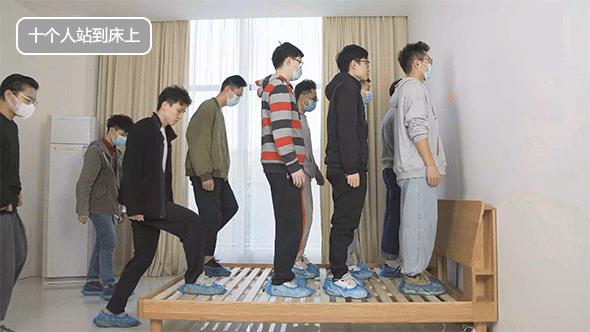 源氏木语实木床真实评测,源氏木语网红实木床安装测评