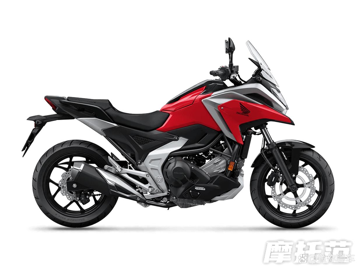 踏板摩托车过弯快还是跨骑快,第一辆摩托车买踏板还是机车