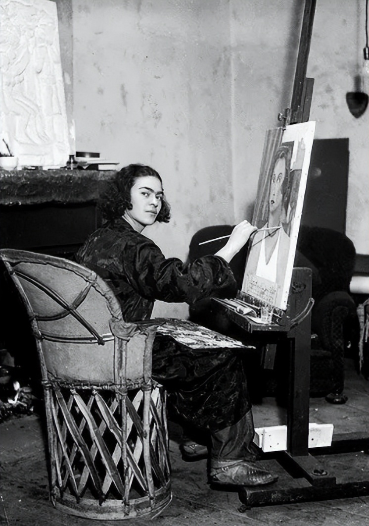 他的一幅画被拍出7000万的天价,他的一幅山水画卖到了60亿元