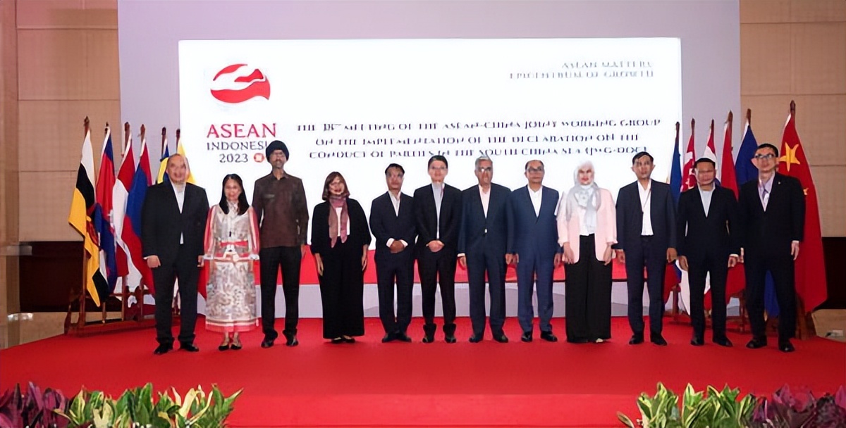 澳大利亚核潜艇事件各方态度,美国与澳大利亚核潜艇事件