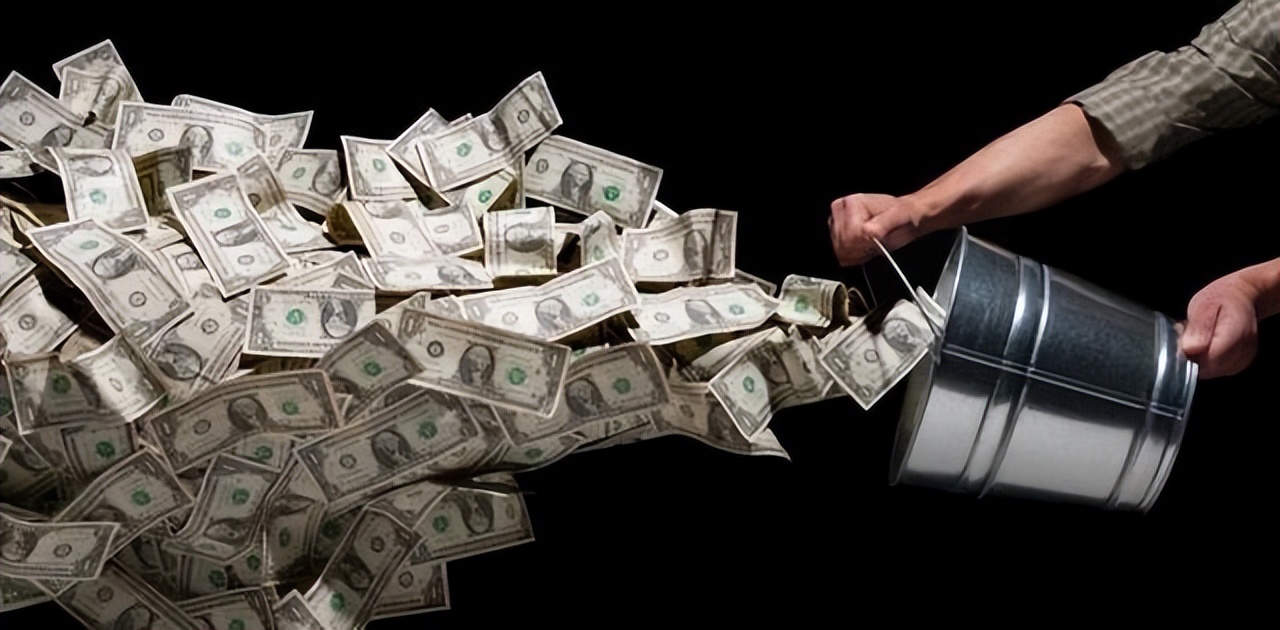 中国最近买入1700亿美债是真的吗,为什么只抛4亿美债