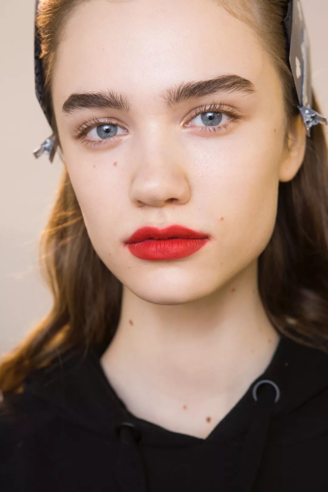 不想化妆如何变得精致,口红显白减龄显年轻