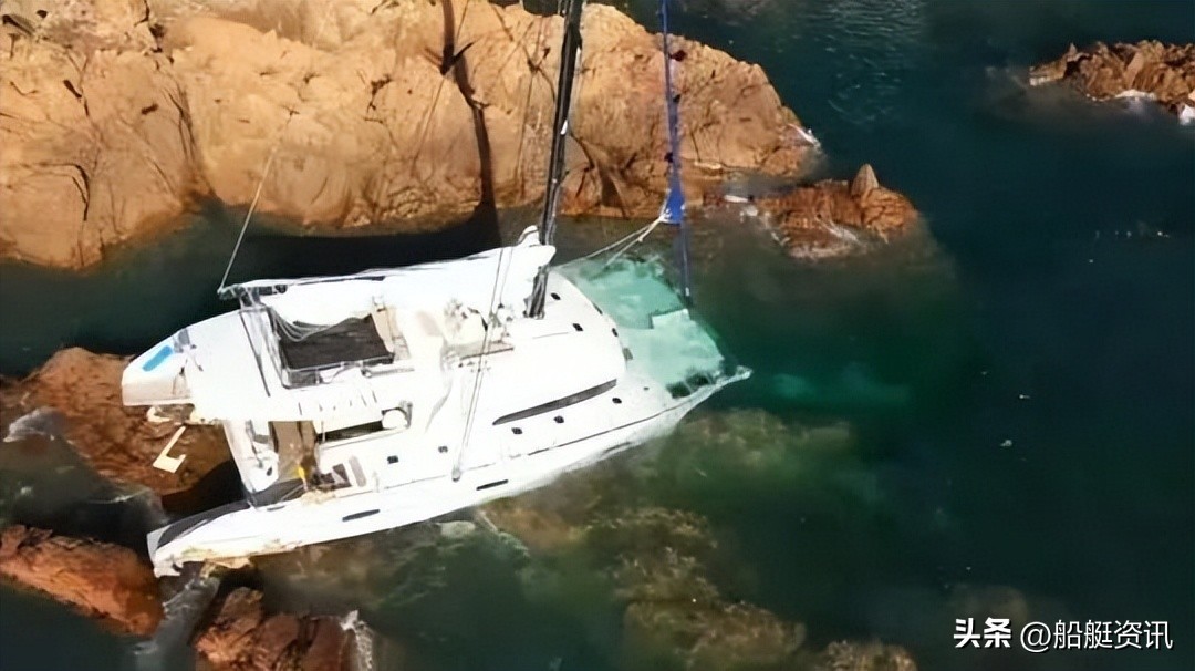 船舶遭遇恶劣天气,游轮海上遇恶劣天气