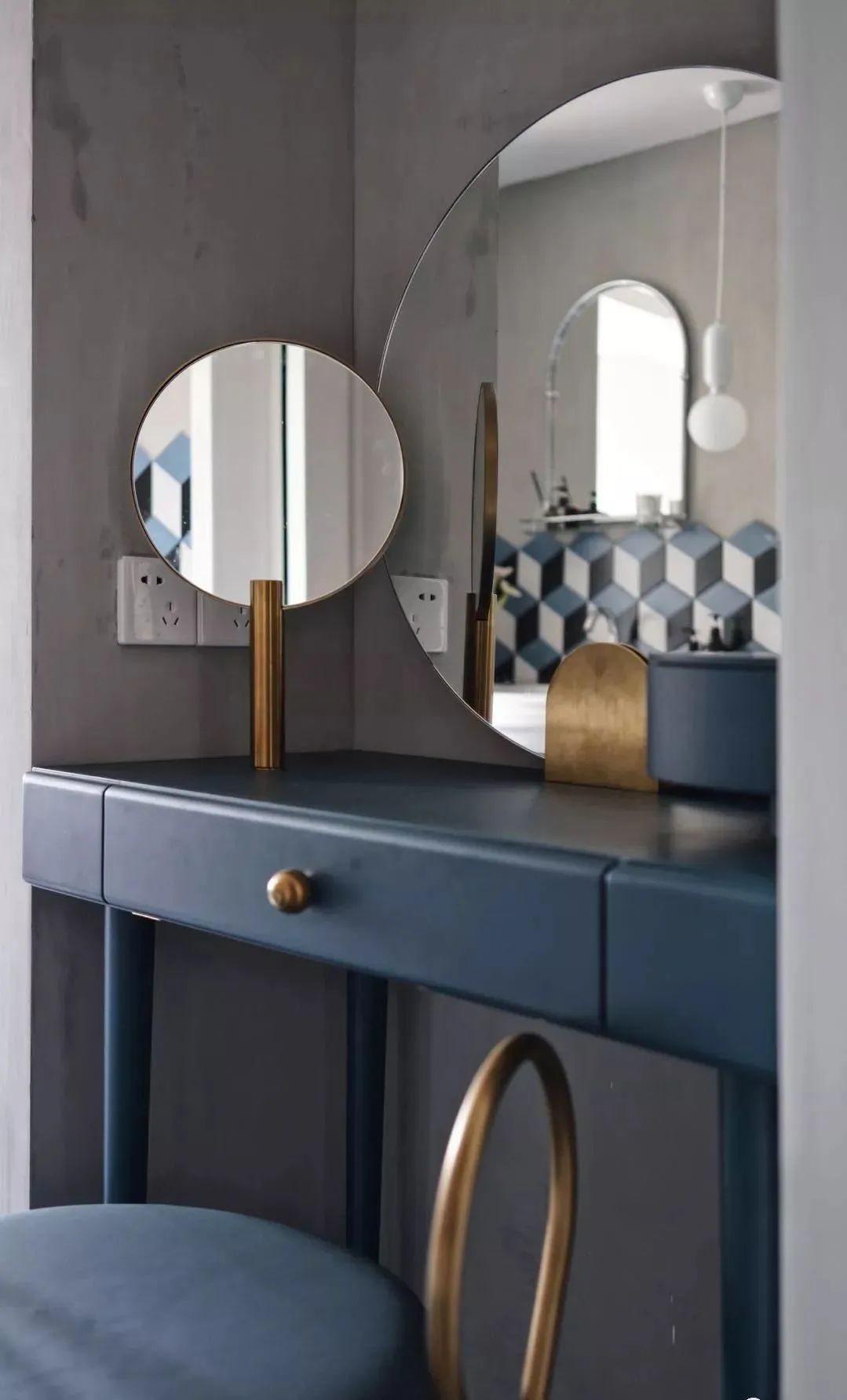 150平二手房改造效果,打通两套房变大平层