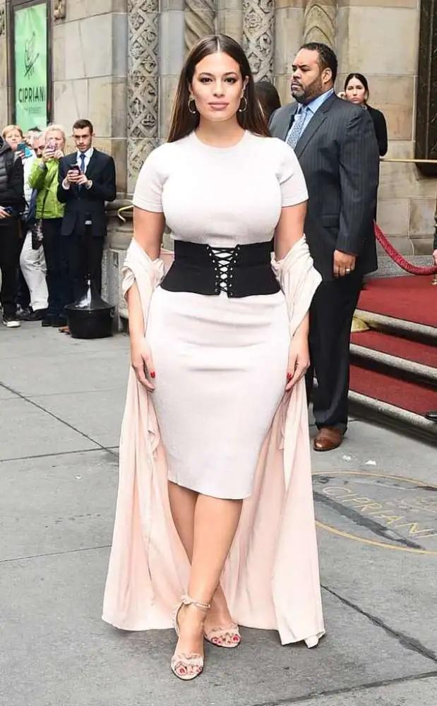 欧美顶尖十大模特,全球最美身材模特秀2022年