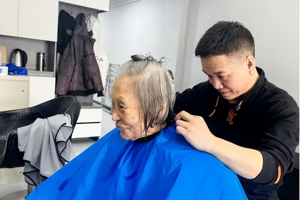 乌鲁木齐市惠民十件事,乌鲁木齐市医保新政策