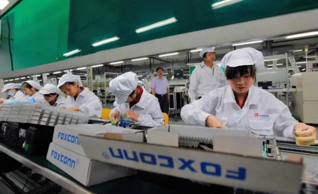 富士康流水线待遇好吗,富士康员工流失现在招工有多难