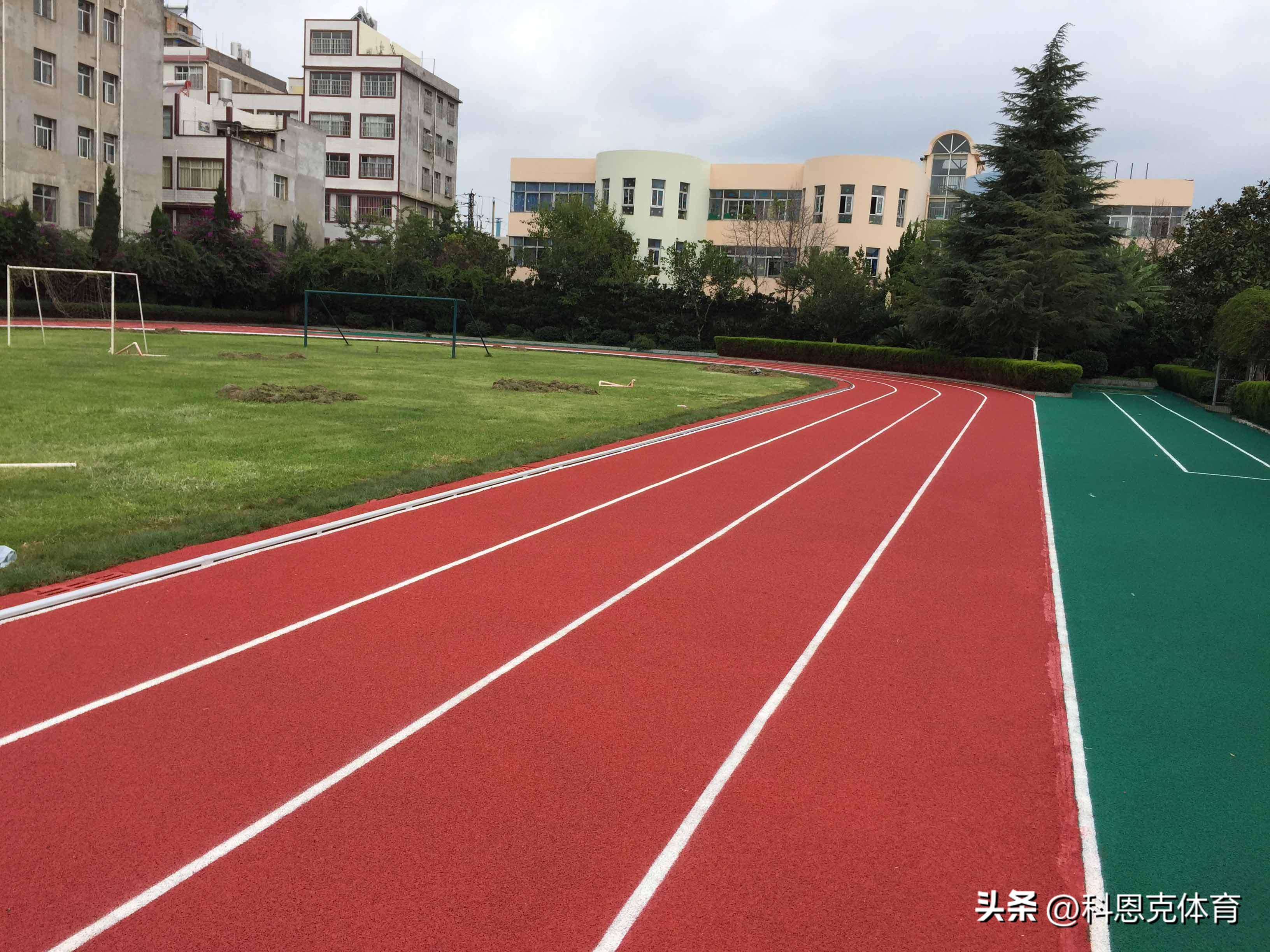 塑胶跑道排水设计,塑胶跑道排水系统