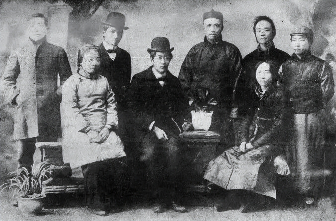 名家小传｜何震：消失在历史迷雾中的女性先驱者