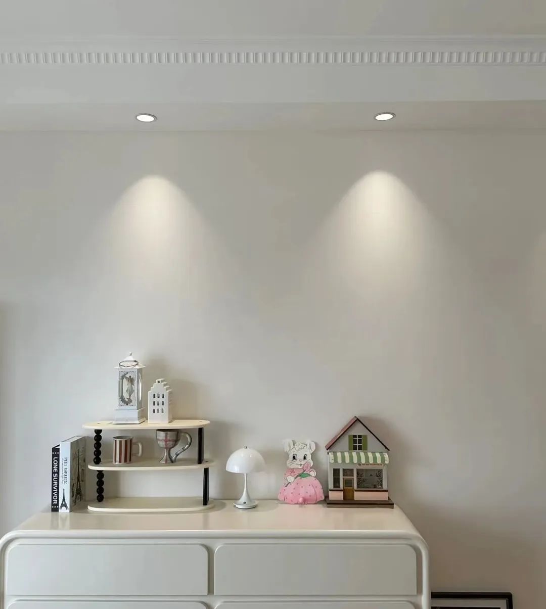 精准控光，深藏防眩，靓点深防筒灯让空间万物本色演出！