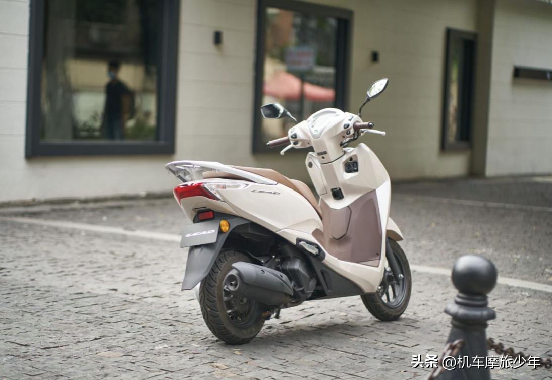 豪爵uhr150,本田125ncr对比豪爵uhr150