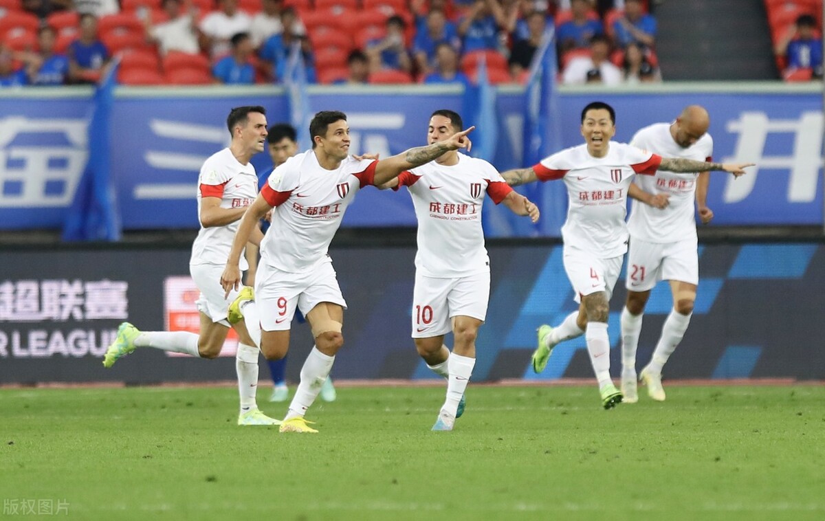 国足集训大名单蒋光太,武磊和蒋光太已与国足会合