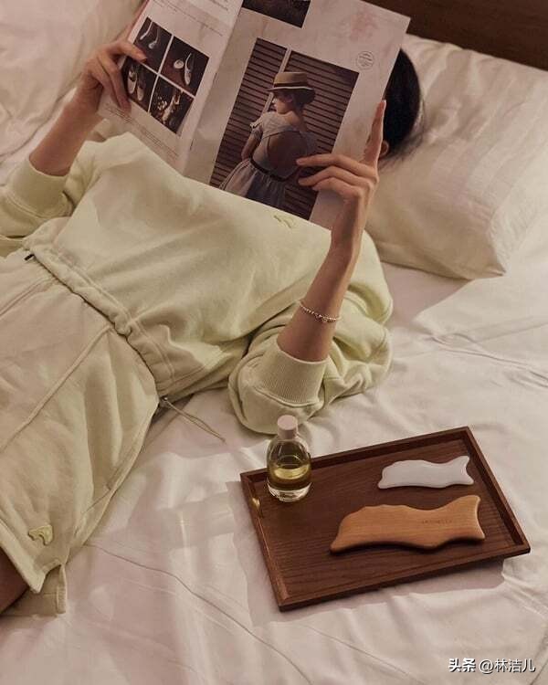 香水好几百一瓶,你真的会喷吗?易梦玲“体香烘焙法”持香一整天