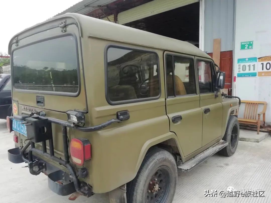 他们和她们的故事简介,北京212的故事