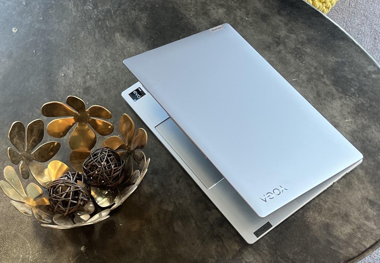 2023换新办公本指南，苹果小米华硕主流品牌推荐，入手不后悔