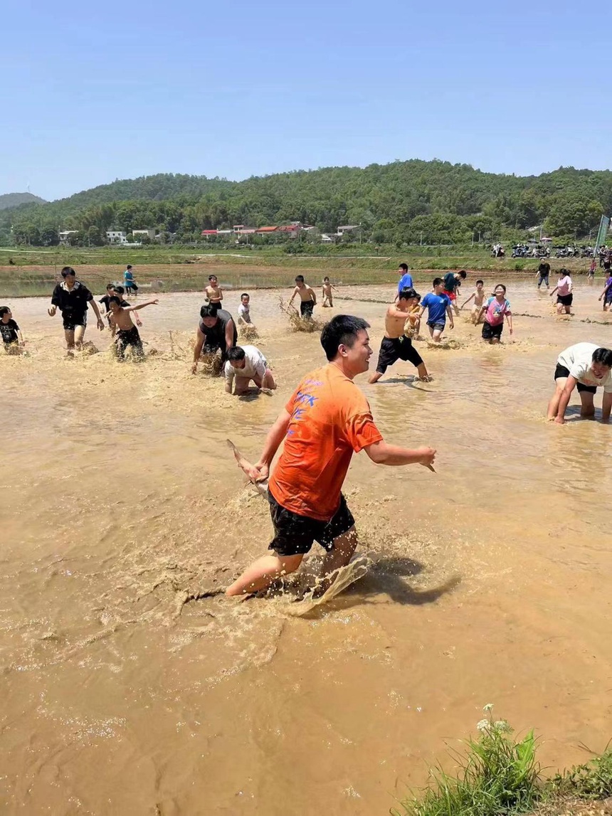 旅游｜莲花神仙谷首届体育旅游文化艺术系列活动暨首届乡村运动会盛大举行