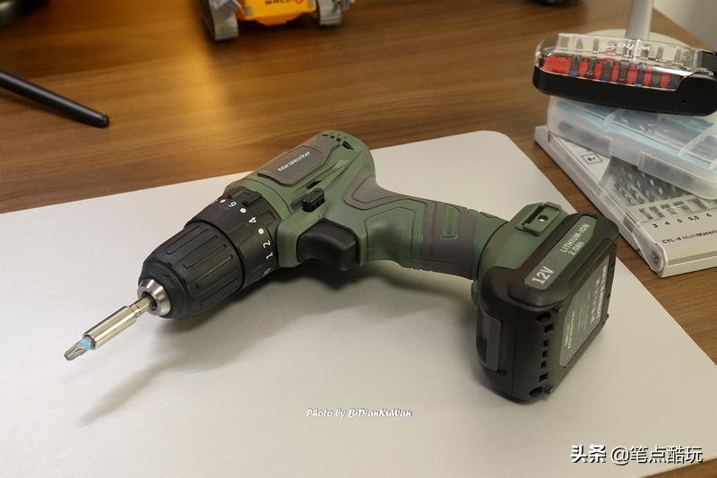 无刷冲击锂电钻好不好,无刷锂电钻多功能冲击钻