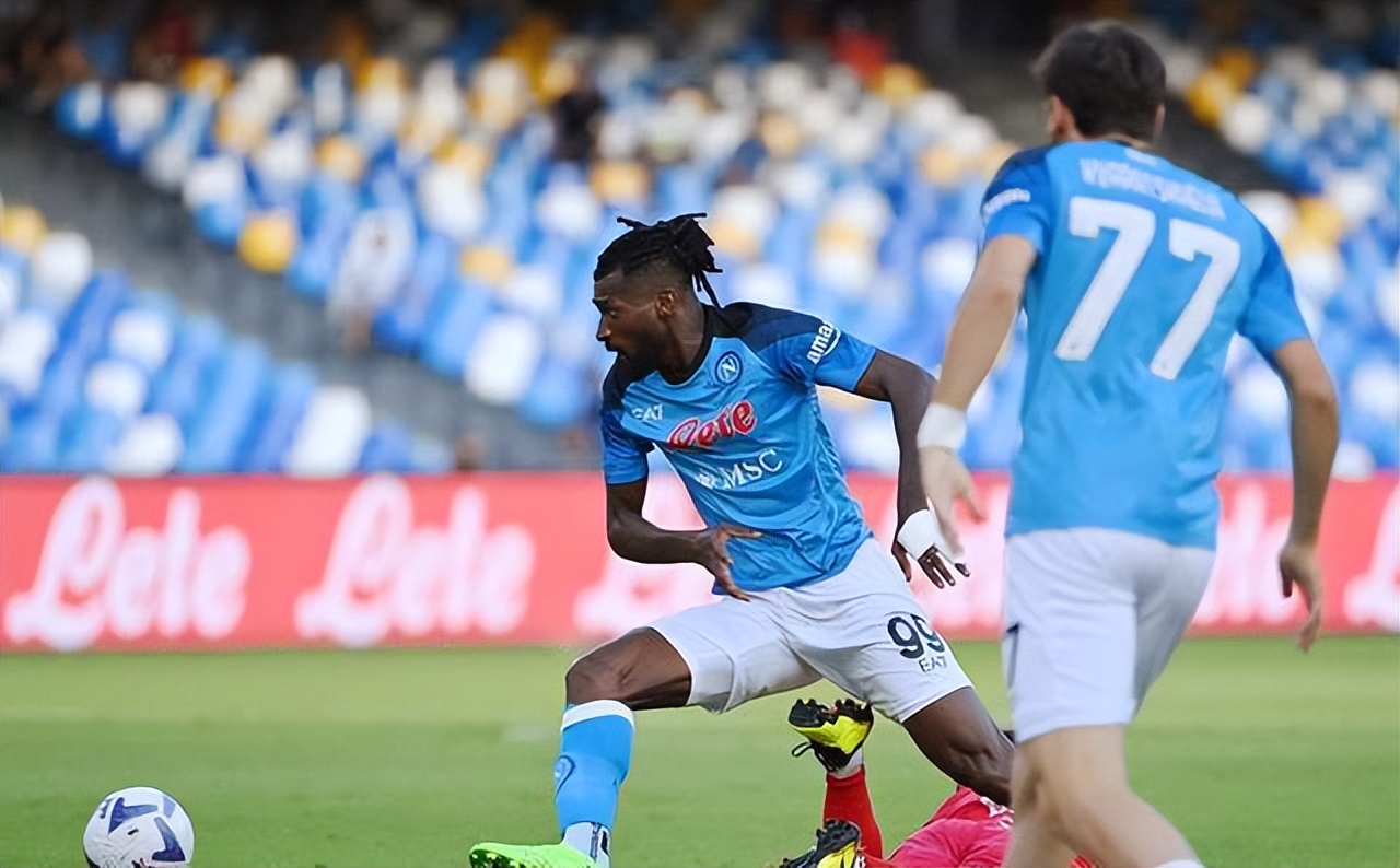 竞彩欧赔预测分析,竞彩欧赔比分预测