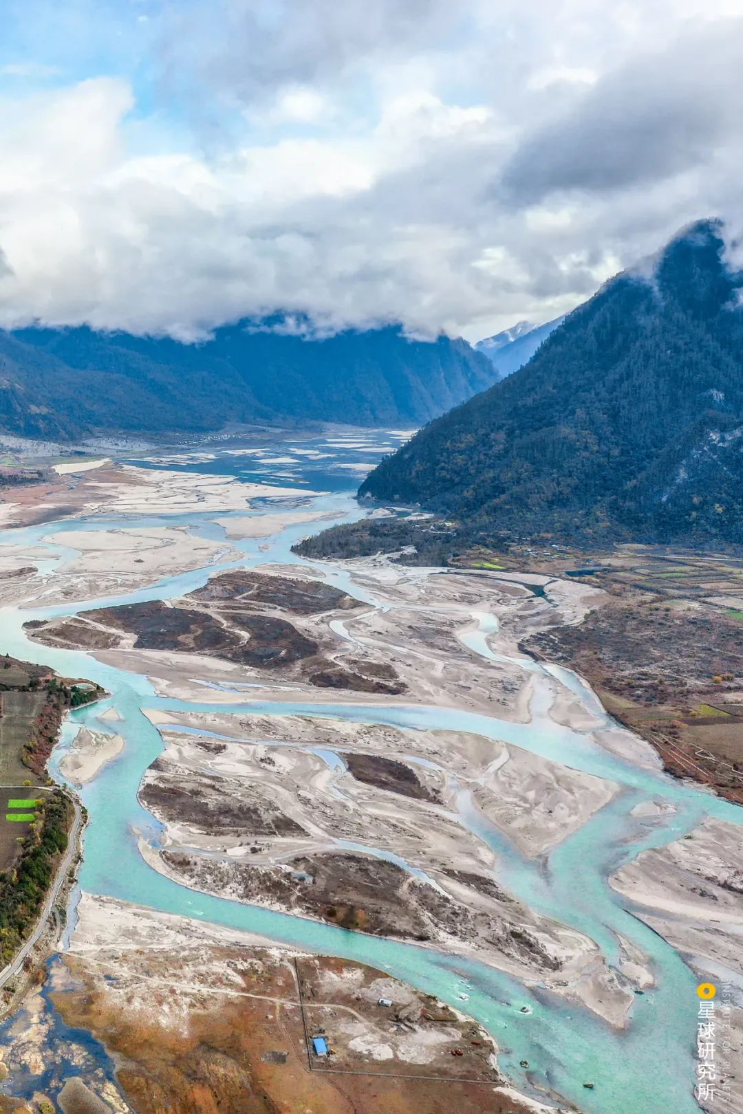 去青藏高原，看“千错万错”