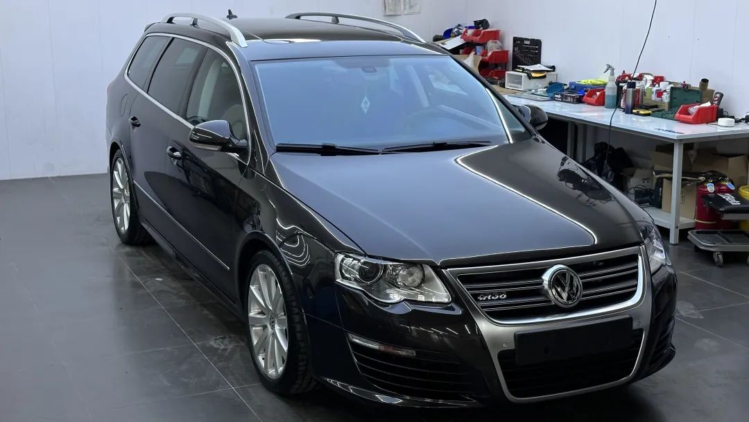 r36翻新改造全过程,大众r36这么老的车怎么还卖这么贵