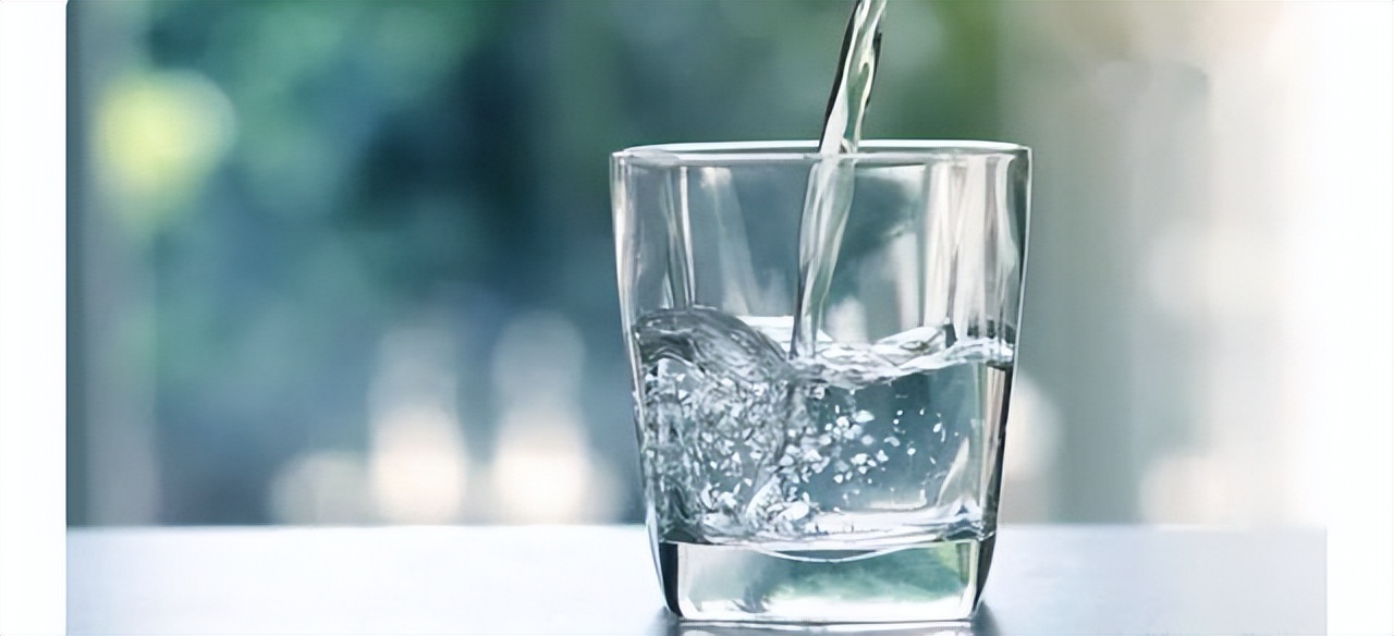 口红一哥涂口红视频,口红一哥30秒涂口红视频