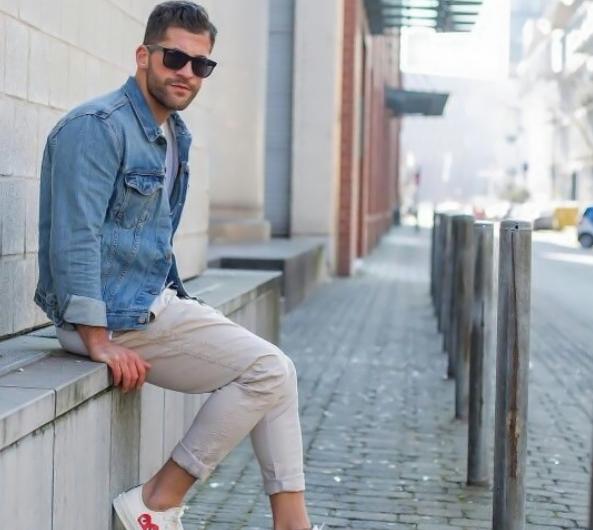 牛仔外套搭配什么裤子最好看男,牛仔外套搭配什么样的裤子好看男