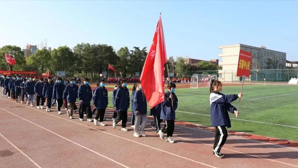 新华区足球联赛,新华学校足球比赛