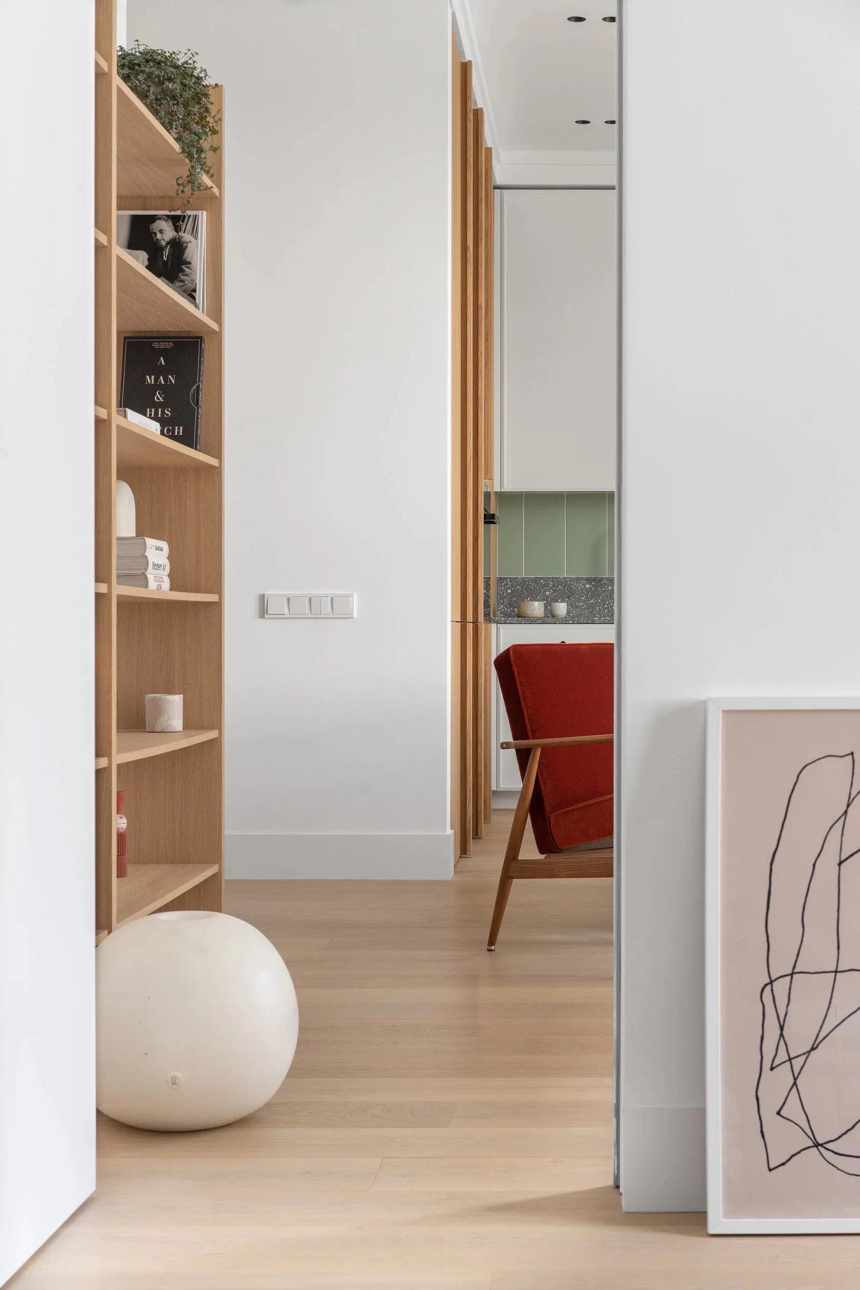 66m²小家，红绿撞色搭配也可以很好看，朋友都点赞