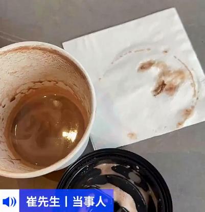 男网红早餐店吃出蟑螂,网红奶茶喝到活蟑螂