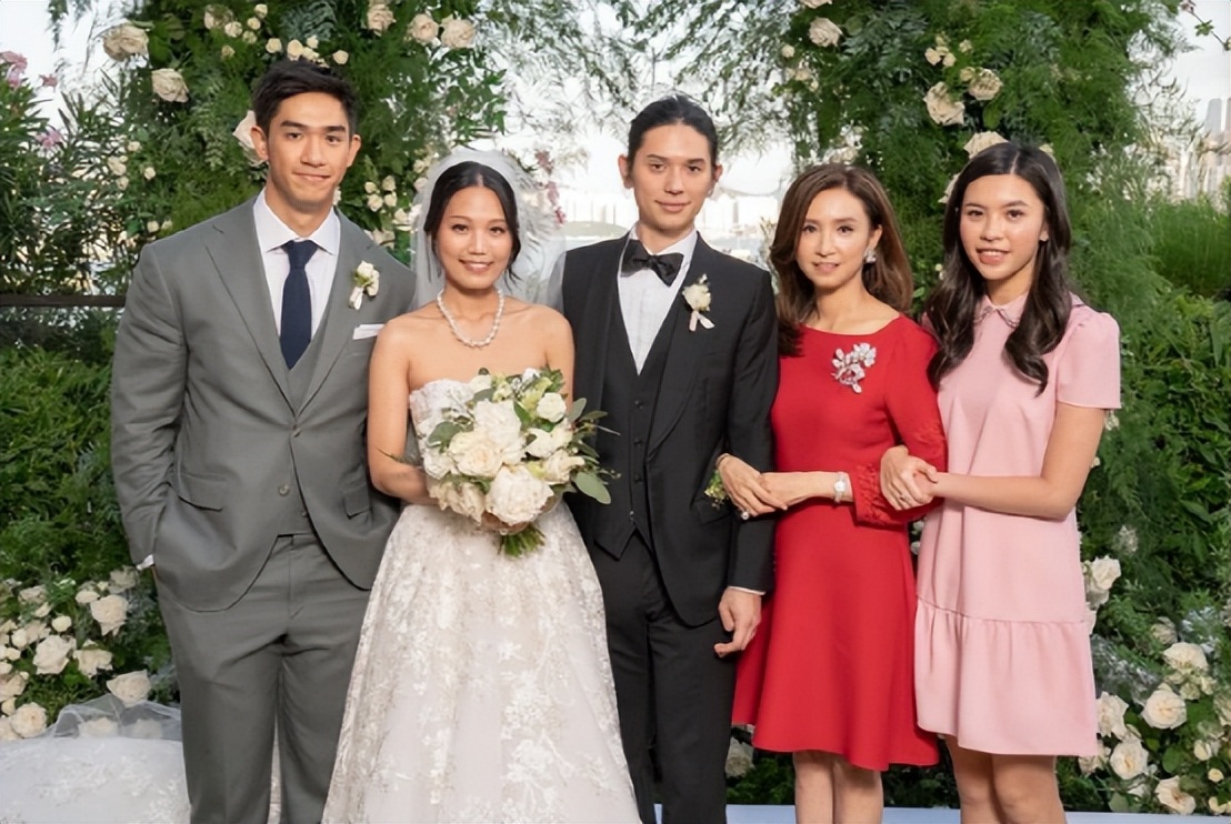 很自律的女星,自律极强的女星