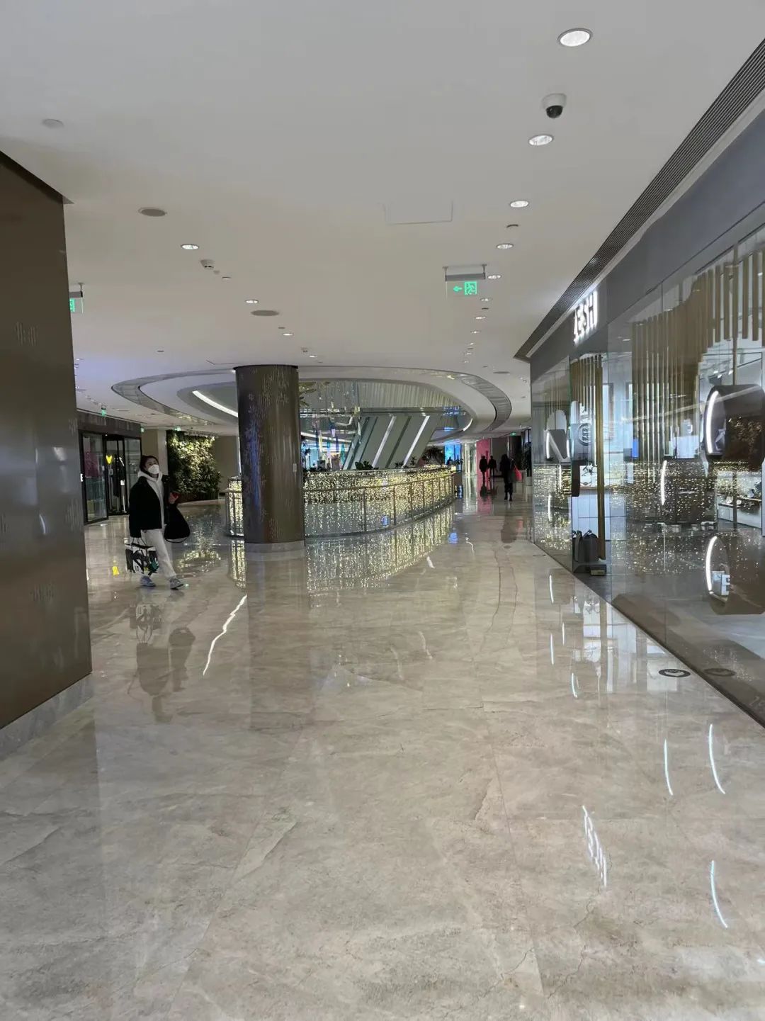 国贸商城好逛吗,这么多年第一次逛东湖