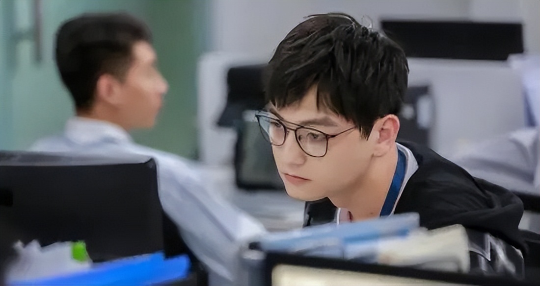 上海各阶层收入一览表,上海工资真实水平11个层次