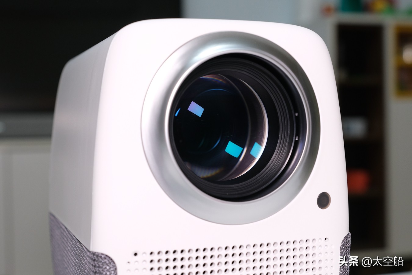 泰捷weboxt1投影仪评测视频,泰捷weboxt1参数