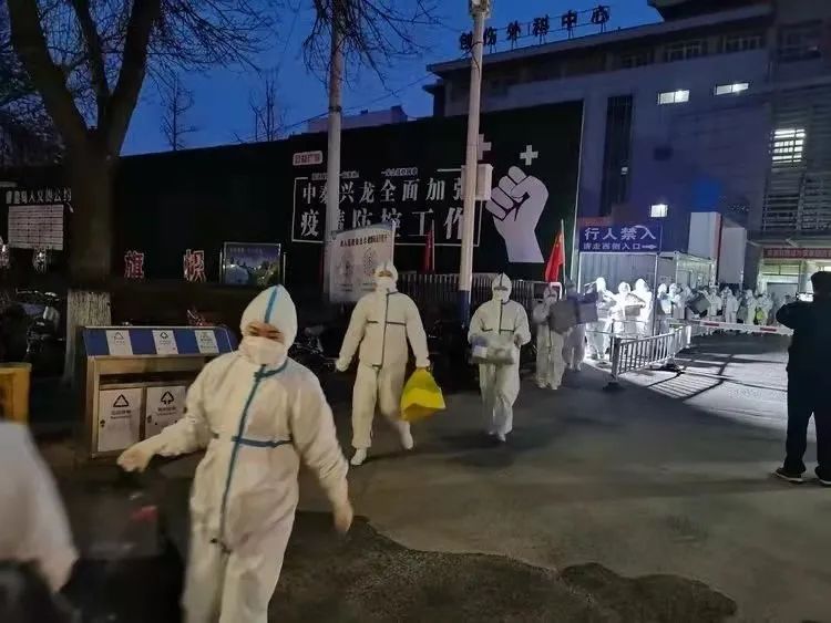 疫线党员先锋,战疫一线有我青年志愿者在行动