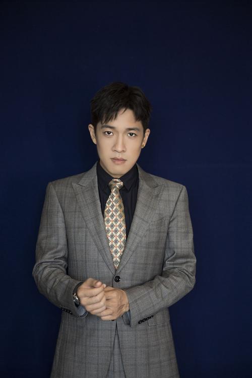 张博宇张丰毅亲生儿子,张博宇张丰毅父子