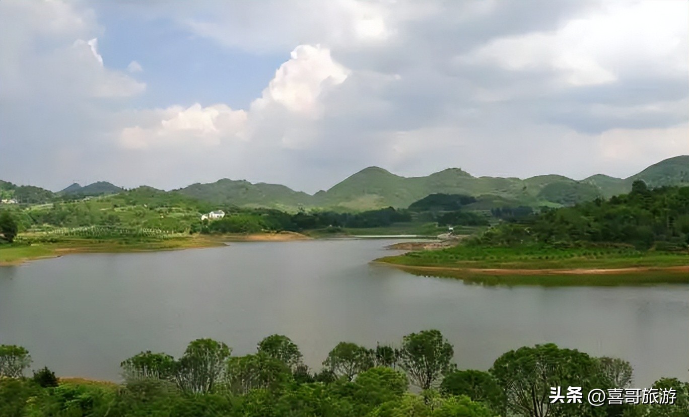 修文县附近哪里适合自驾游玩,贵阳修文哪里适合自驾游