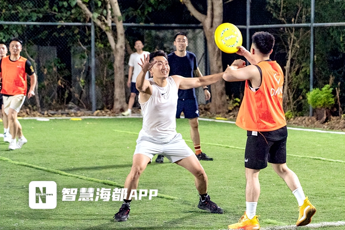 都市潮势力|飞盘运动火爆福州，今天你“飞”了吗？