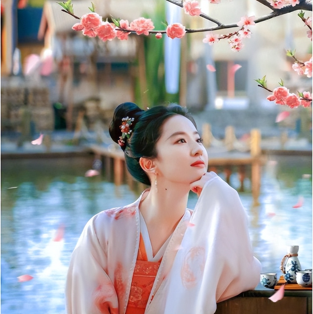 唯品会风笛女装,唯品会国风女装迎热潮