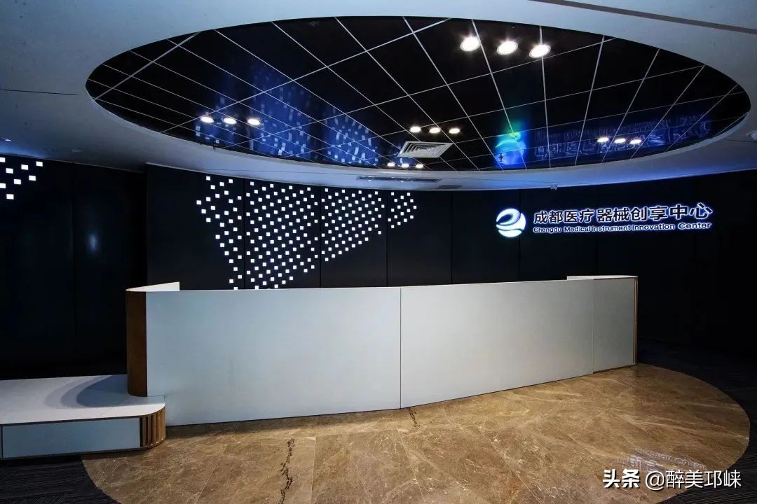 2021年，303.99亿！2022年，向未来！