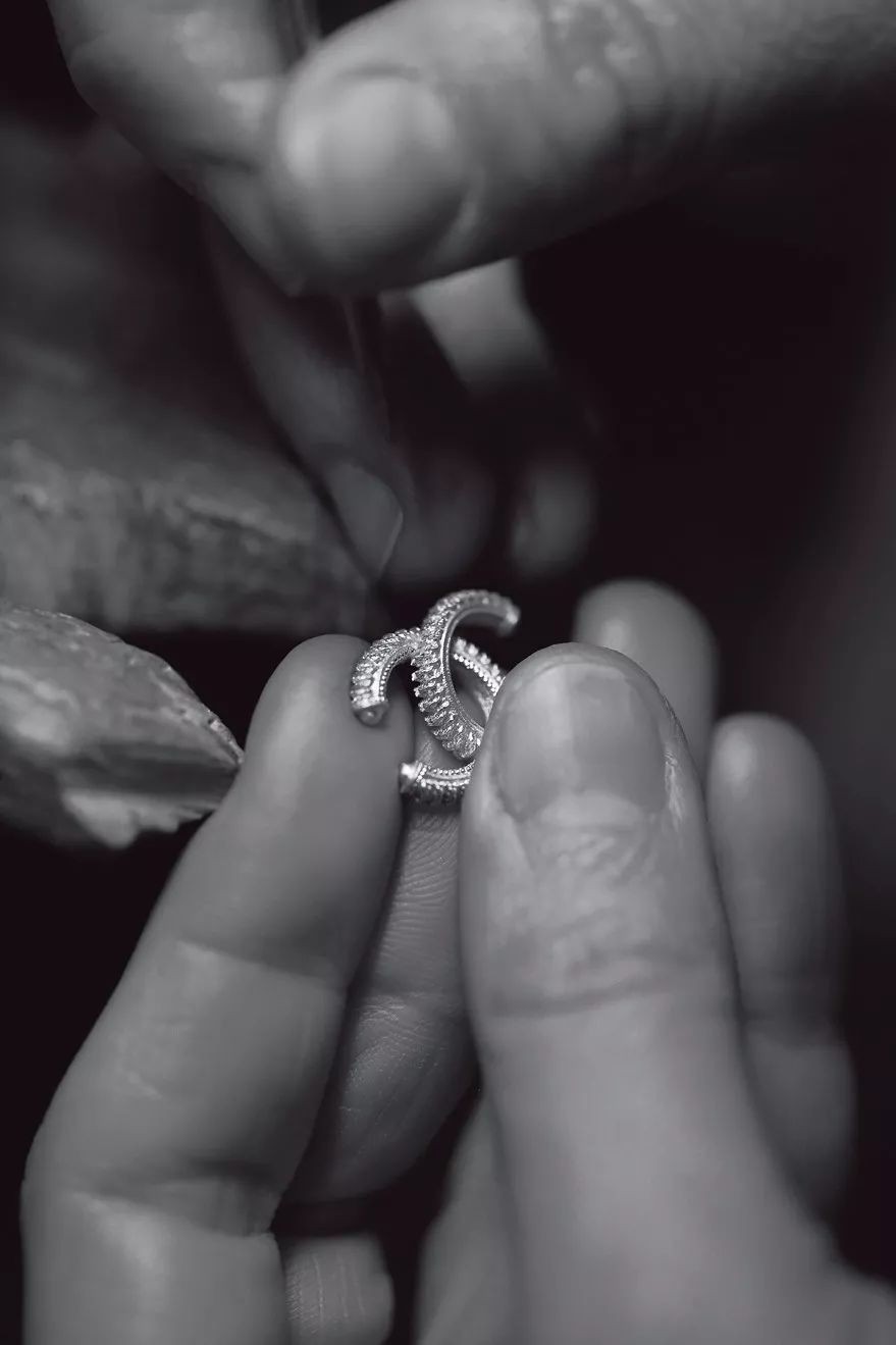 香奈儿系列产品测评,香奈儿高光珍珠色测评