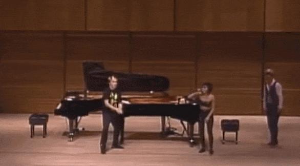 郎朗同门师妹奏钢琴,郎朗师妹蜜蜂飞舞钢琴完整版