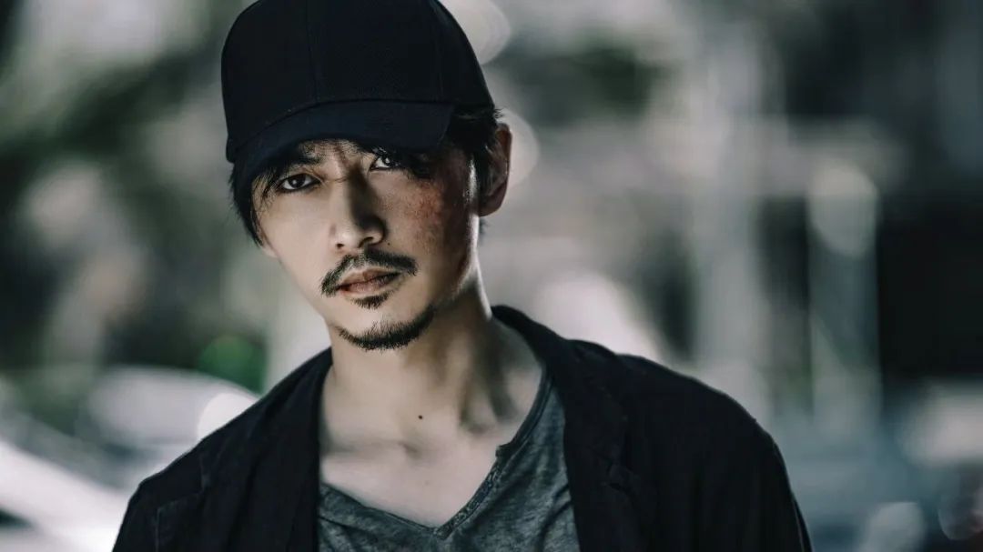 承包今年最大爆款：入行12年他终于火了